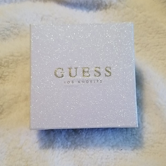 Guess Earring & Bracelet Set - Picture 3 of 3